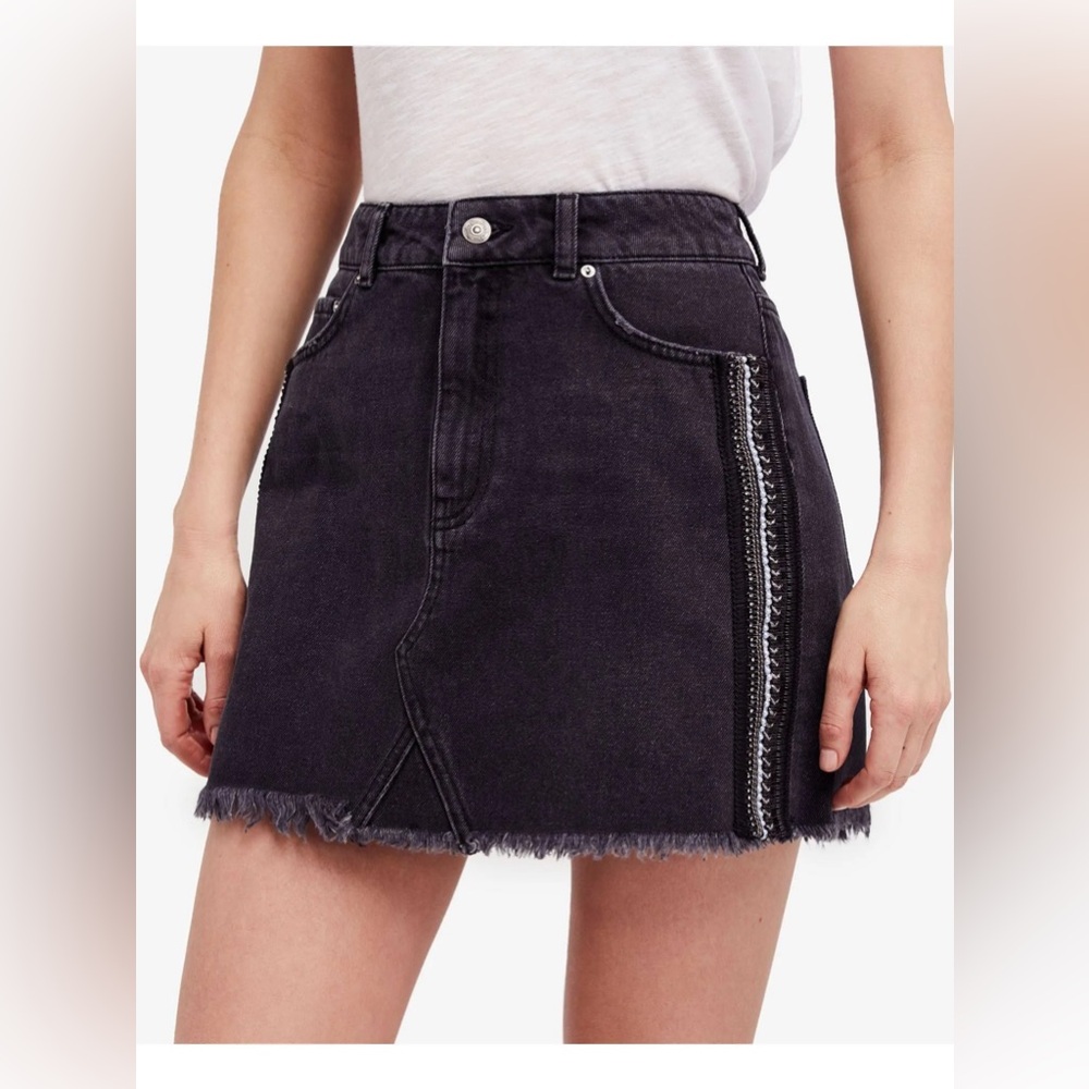NWT FREE PEOPLE Embellished Rhinestone Side Stripe Denim Mini Skirt Raw Hem Sz 6 - Picture 1 of 16
